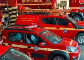 Chuvas fortes causam rompimento de barragem de água em Capelinha (MG)