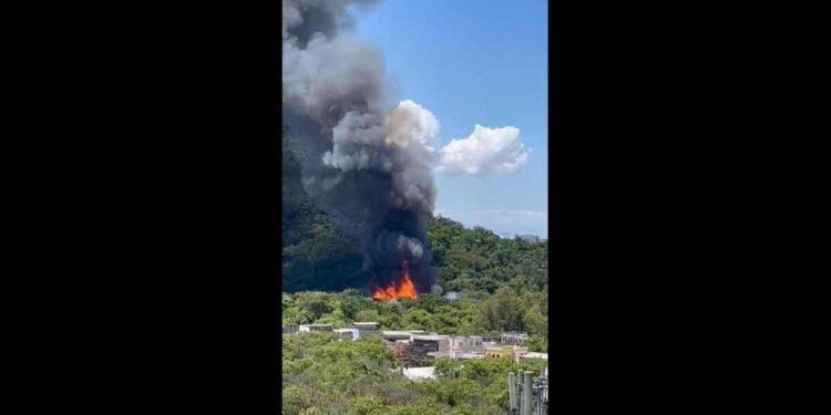 Incêndio atinge estúdios da rede Globo, Projac, no Rio de Janeiro