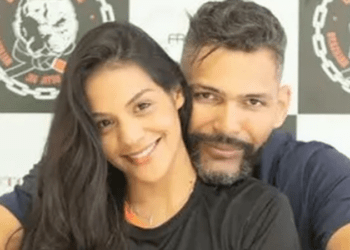 Ex-lutador acusado de matar a mulher levou corpo em carrinho de compra