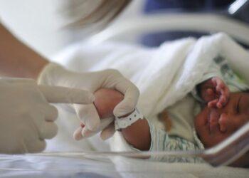 Novembro Roxo: prematuridade é principal causa da mortalidade infantil