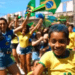 Moradores da Favela da Maré viralizam ao dançar pela Seleção Brasileira