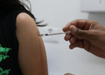 UFMG inicia testes em humanos da primeira vacina brasileira contra Covid