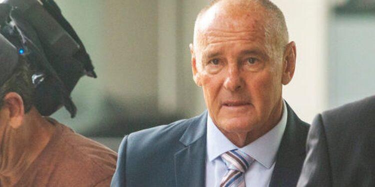 Australiano é condenado por matar esposa e trocar por aluna em crime de 1982 solucionado após podcast