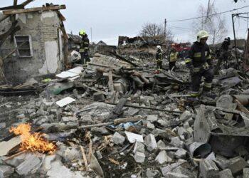 Em capítulo grave da guerra, Ucrânia acusa Rússia de chuva de mísseis