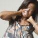 Xeroderma pigmentoso: ‘Troco dia pela noite’, diz mulher que sofre com doença rara