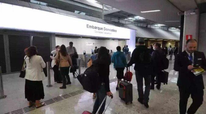 Greve dos aeronautas vai continuar até avanço nas negociações