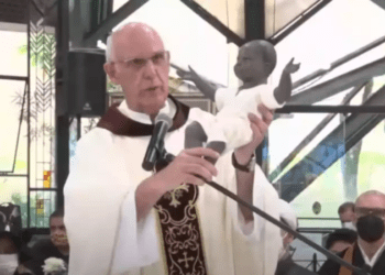 Padre Júlio Lancellotti sobre Jesus negro: ‘Não adianta menino Jesus loiro’