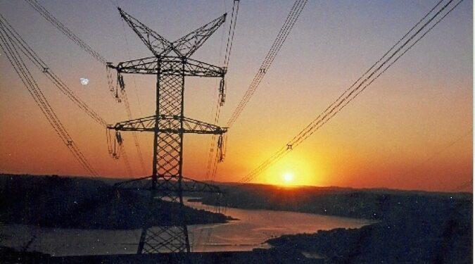 Conta de luz vai subir até 36% com ‘herança’ e aumento de custos