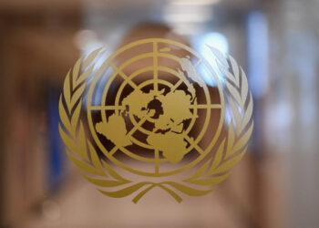 ONU pede a talibãs fim das ‘terríveis’ restrições impostas às mulheres