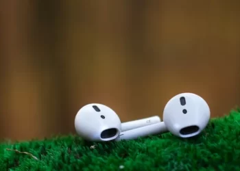 Itaú agora vende AirPods no programa iPhone pra Sempre