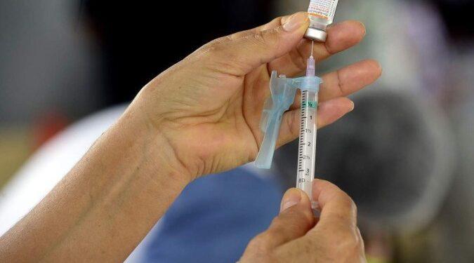 Covid-19: Saúde recomenda dose de reforço para crianças acima de 5 anos
