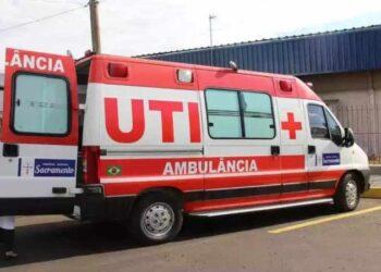 Jovem grávida morre após monitor cardíaco cair em sua cabeça em ambulância em MG