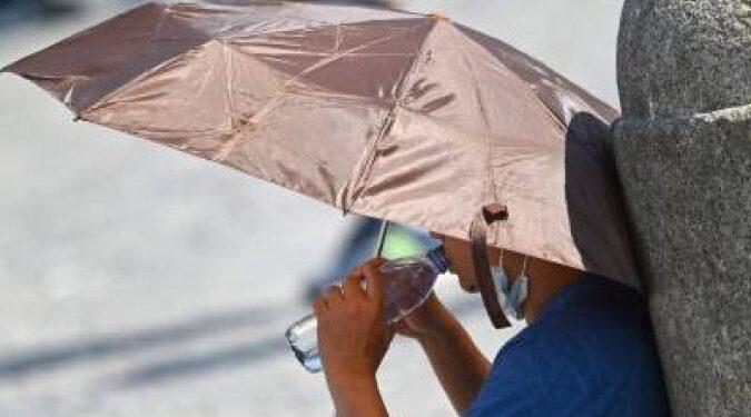 Pessoas que se mantêm bem hidratadas vivem mais tempo, diz pesquisa