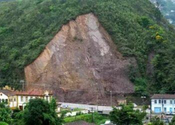 Morro da Forca pode ceder a qualquer momento em Ouro Preto, diz prefeitura