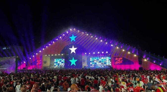 Apoiadores de Lula acompanham shows do Festival do Futuro na Esplanada
