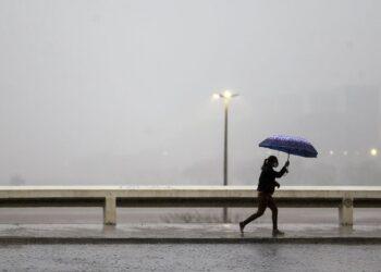 Sudeste, Centro-Oeste e Norte do país têm alerta de chuva intensa