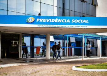 Justiça libera R$ 1,6 bilhões para segurados do INSS