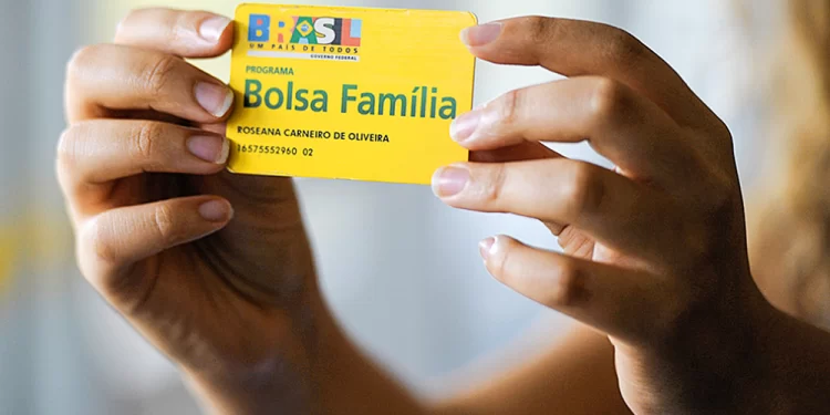 Auxílio de R$ 600 começa ser pago nesta quarta (18), sem o adicional para crianças