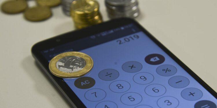 Taxas de juros sobem com fiscal, dólar e Treasuries