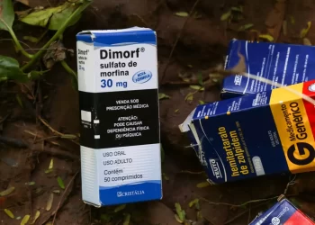 Falta de morfina e ansiolítico para vítimas das chuvas mobiliza farmacêuticas
