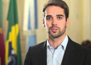 Baleia e Eduardo Leite conversam sobre atuação conjunta de MDB e PSDB