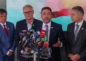 Governo federal pagará auxílio a pescadores e marisqueiras de Maceió