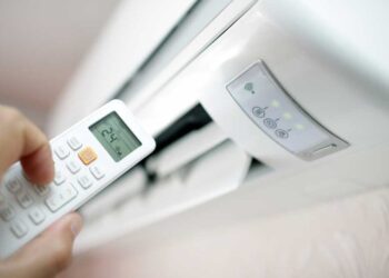 Chegada do verão: é possível economizar com água e energia elétrica nos dias mais quentes?