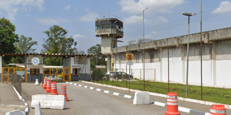 Detentos fogem de centro de detenção em São Paulo