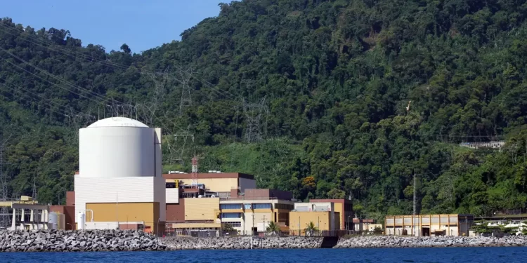 Angra 1 volta a ser religada ao SIN, após parada para manutenção