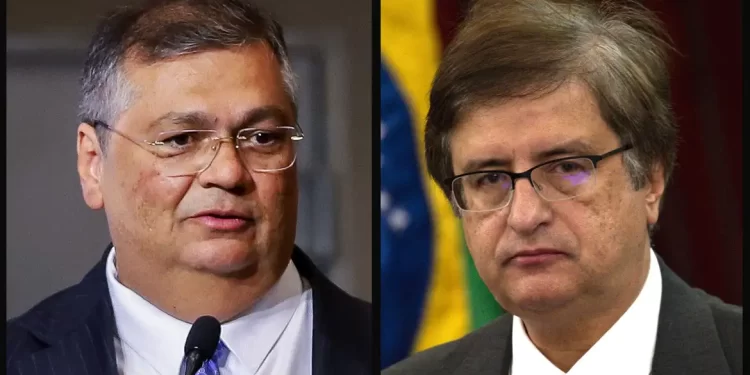 Sabatinas de Dino e Gonet começam com críticas ao formato da sessão