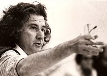 Peças de teatro inéditas de Augusto Boal são lançadas em livro