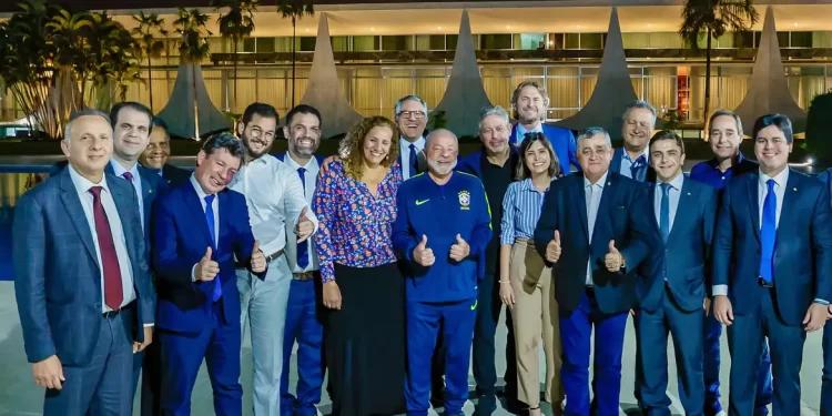 Governo eleva em até 42% valores de diárias para ministros em viagens a trabalho no Brasil