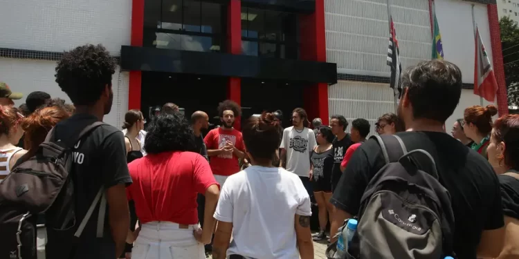 Presos na Alesp são encaminhados para audiência de custódia