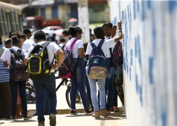 Pisa: Brasil mantém estabilidade em matemática, leitura e ciências