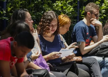 Câmara aprova urgência para votar projeto do Novo Ensino Médio