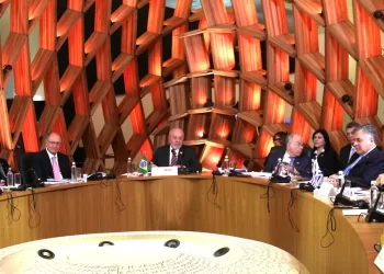 “Crescente preocupação”, diz Lula sobre crise entre Venezuela e Guiana