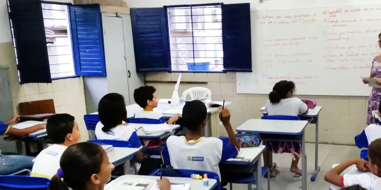 Implementar a Lei 10.639 é garantir o direito ao acesso à história