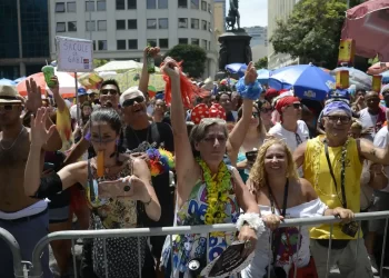 Bloco dos Dinos terá ações de inclusão no carnaval deste ano