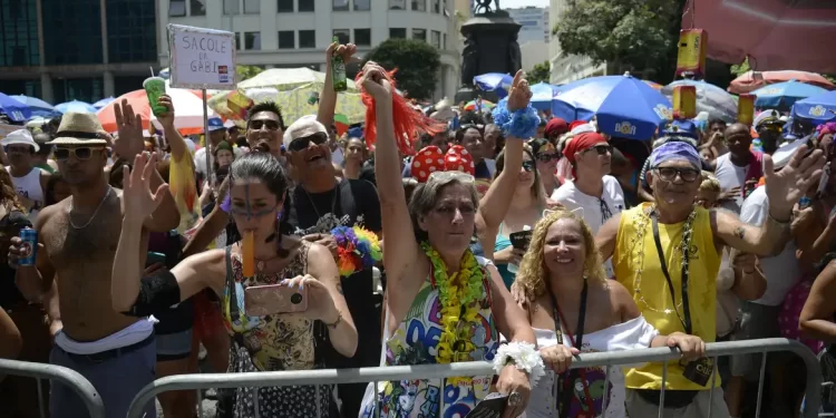 Bloco dos Dinos terá ações de inclusão no carnaval deste ano