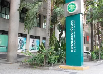 Delegacias no Rio descumprem parâmetros para reconhecimento