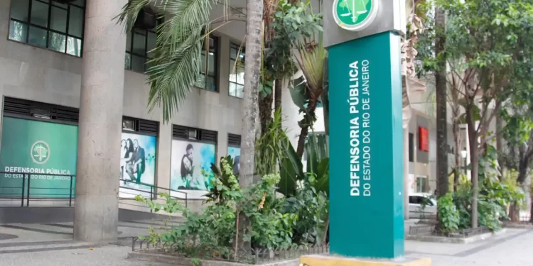 Delegacias no Rio descumprem parâmetros para reconhecimento
