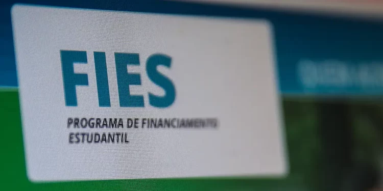 Desenrola Fies contabiliza 164 mil renegociações de dívidas