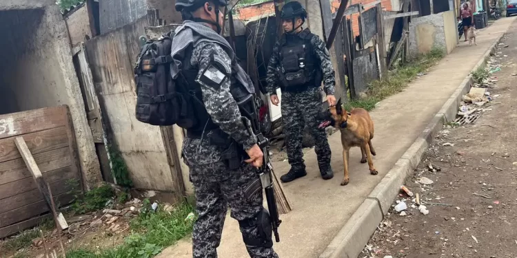 PM do Rio ocupa Cidade de Deus para combate ao crime organizado