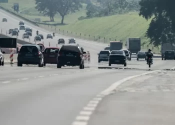 SP: rodovias terão 2,8 milhões de veículos neste fim de semana