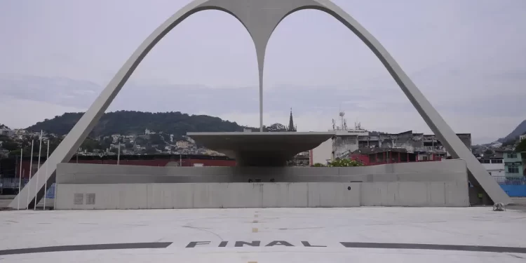 Veja a programação dos ensaios técnicos das escolas de samba do Rio