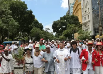 Saiba o que é importante ao abordar diversidade religiosa nas escolas