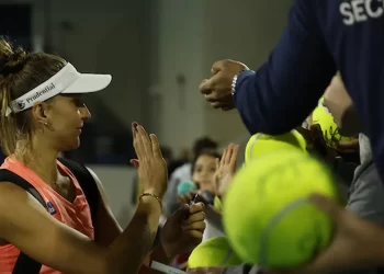 Bia Haddad cai nas simples do WTA 500 de Abu Dhabi