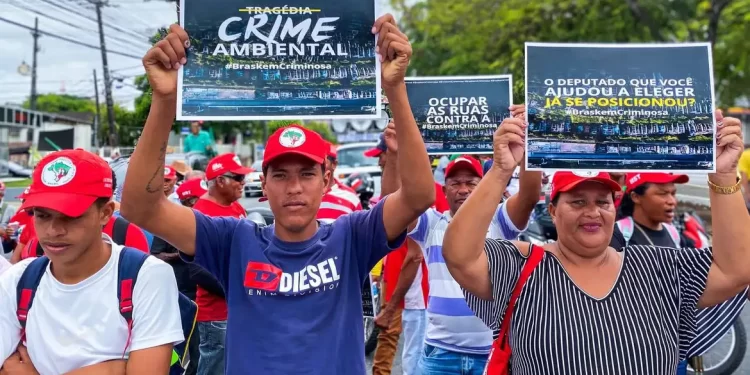 Braskem: pescadores da Lagoa Mundaú em Maceió recebem indenização