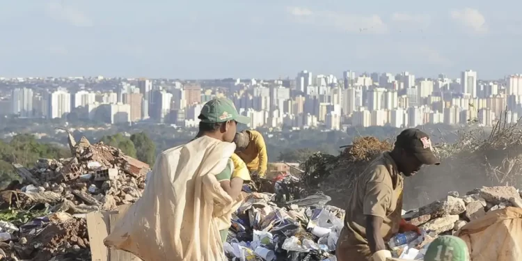 Geração de lixo no mundo pode chegar a 3,8 bi de toneladas em 2050