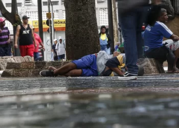 População em situação de rua aumenta 17 vezes em São Paulo